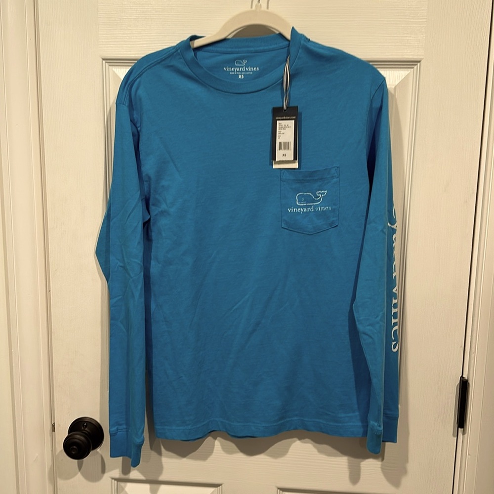 NWT Men’s Vinyard Vines Long Sleeve Tshirt (XS)